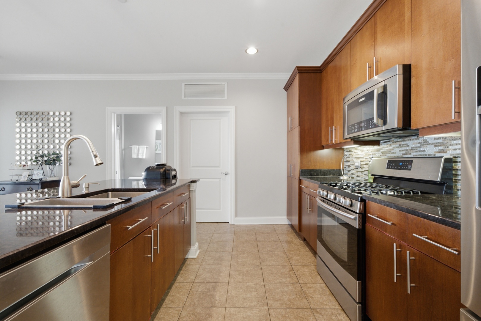 40 Prairie Park Drive 702 Property Photo 10
