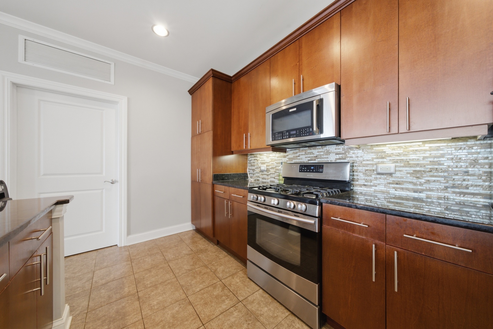 40 Prairie Park Drive 702 Property Photo 12