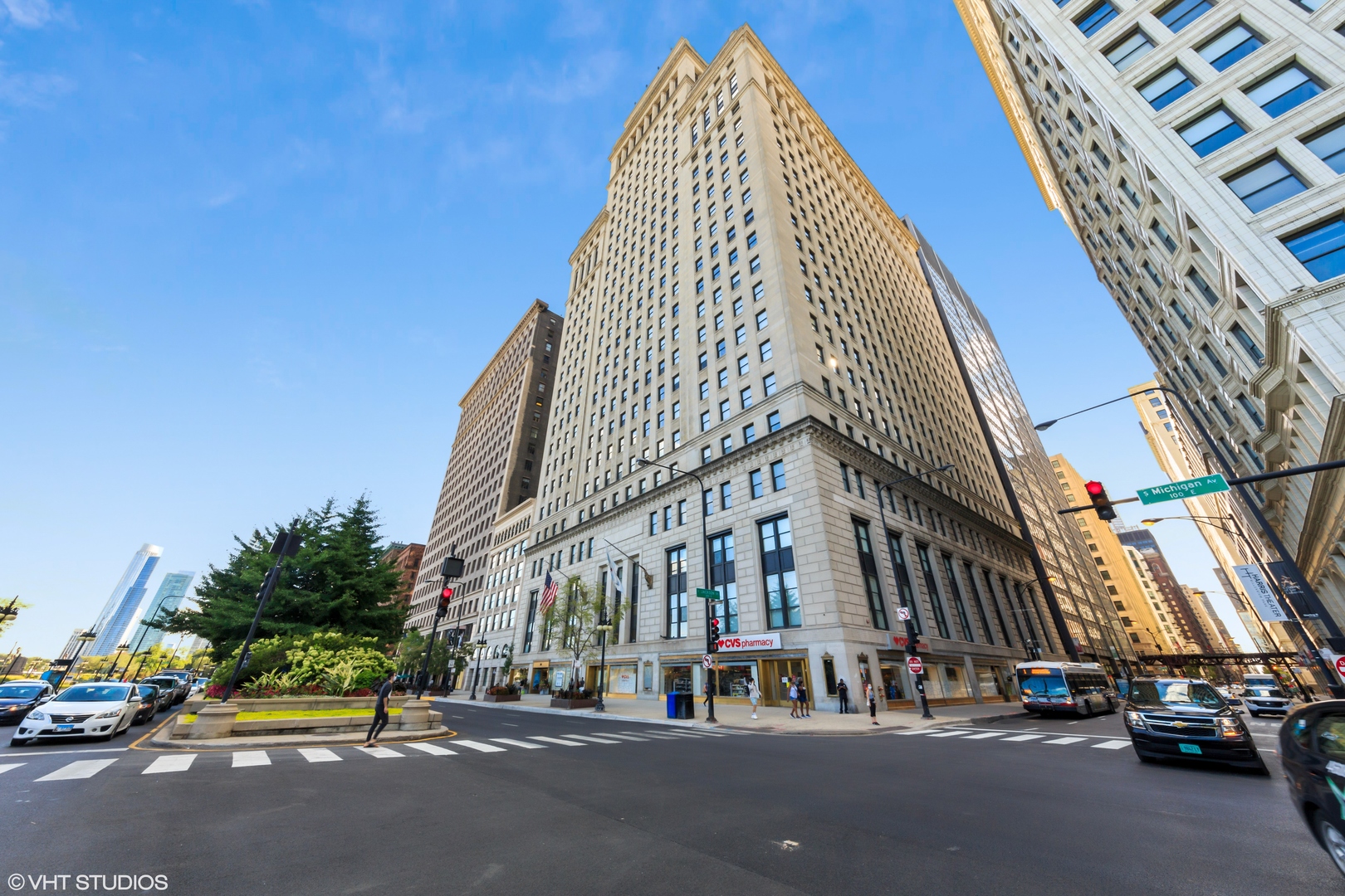 310 S Michigan Avenue 202 Property Photo 1