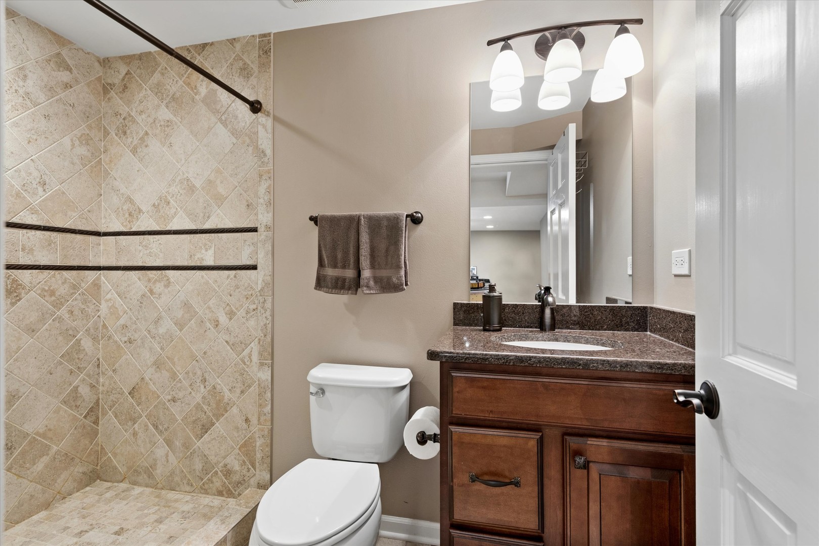 29 Glacier Circle Property Photo 34