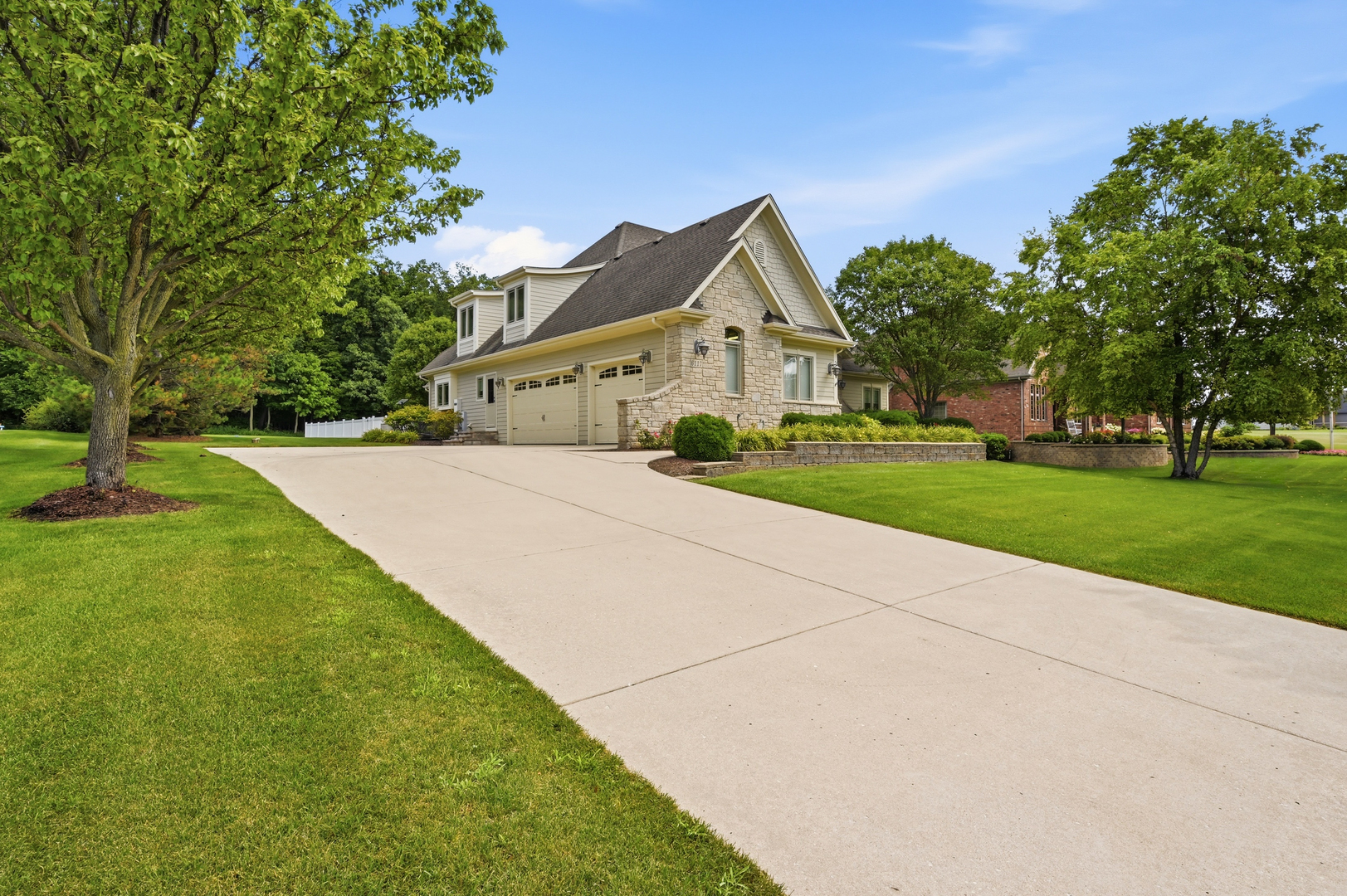 6117 Whitetail Ridge Drive Property Photo 7