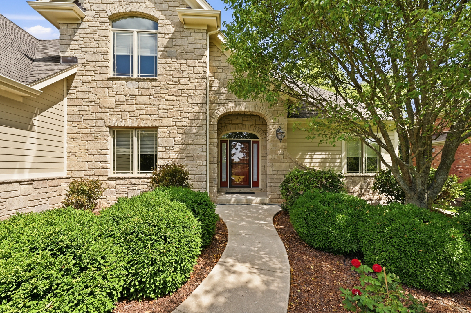 6117 Whitetail Ridge Drive Property Photo 8