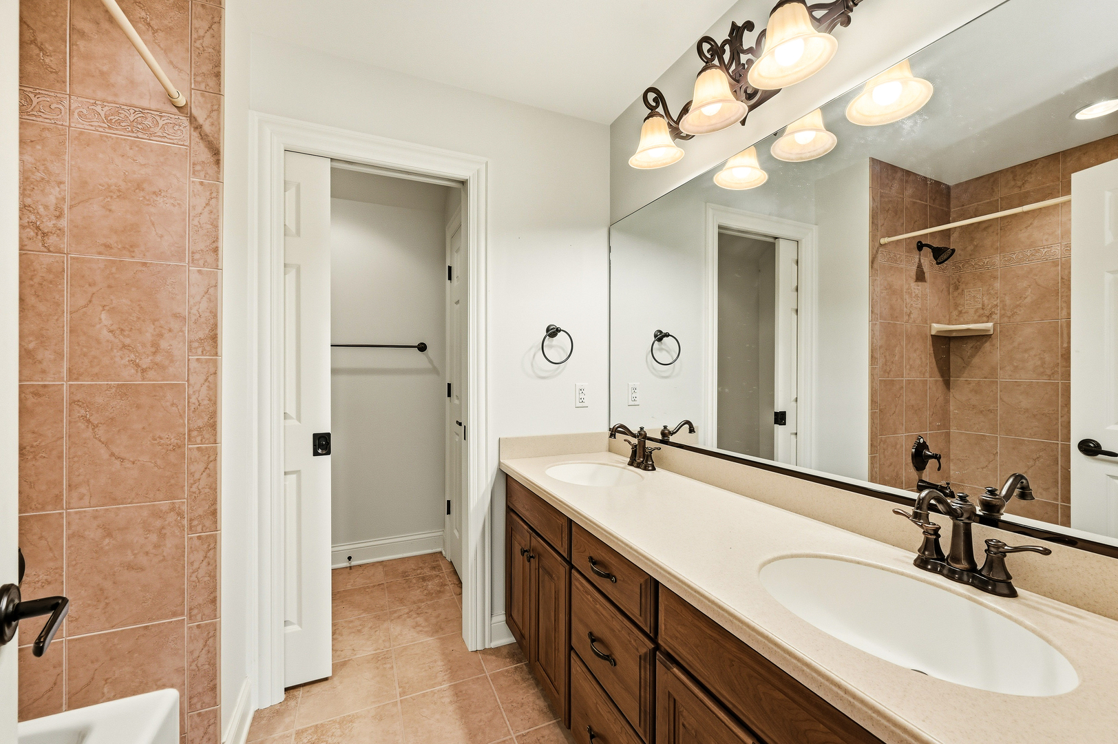 6117 Whitetail Ridge Drive Property Photo 45