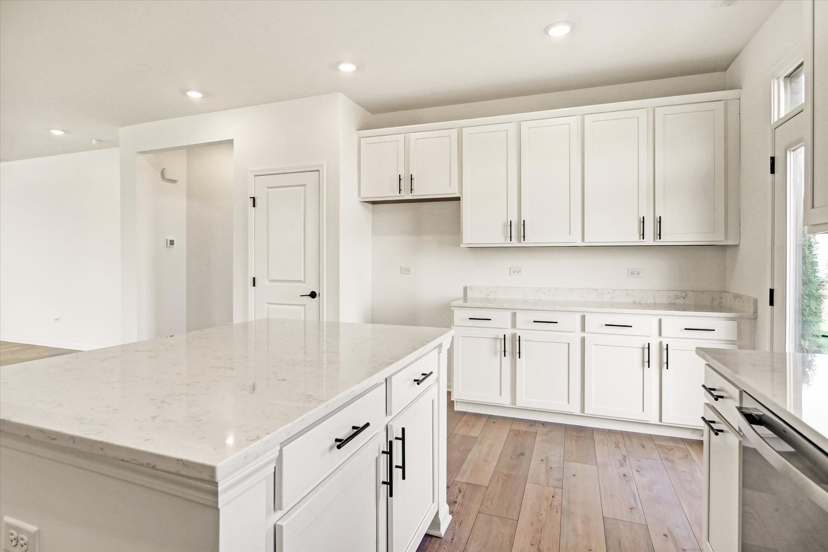 15422 W Amelia Circle Property Photo 12
