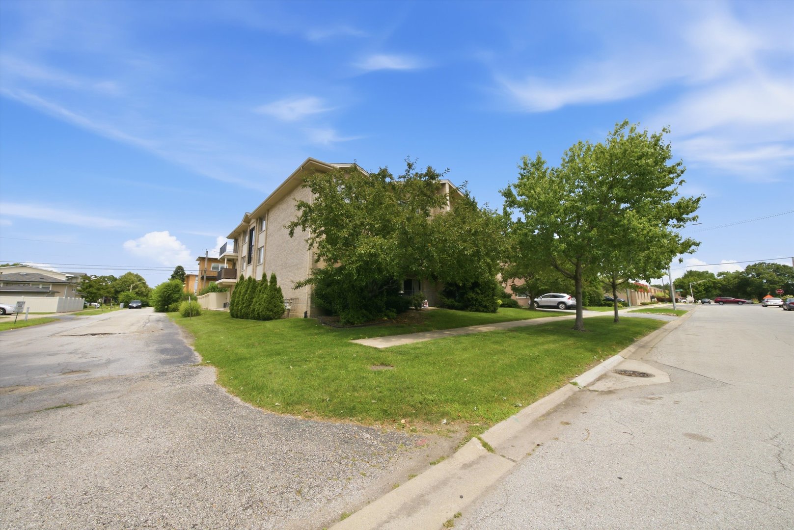 4020 W 105th Street 3e Property Photo 4
