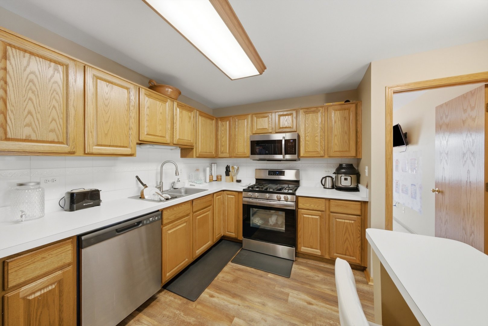 4020 W 105th Street 3e Property Photo 14