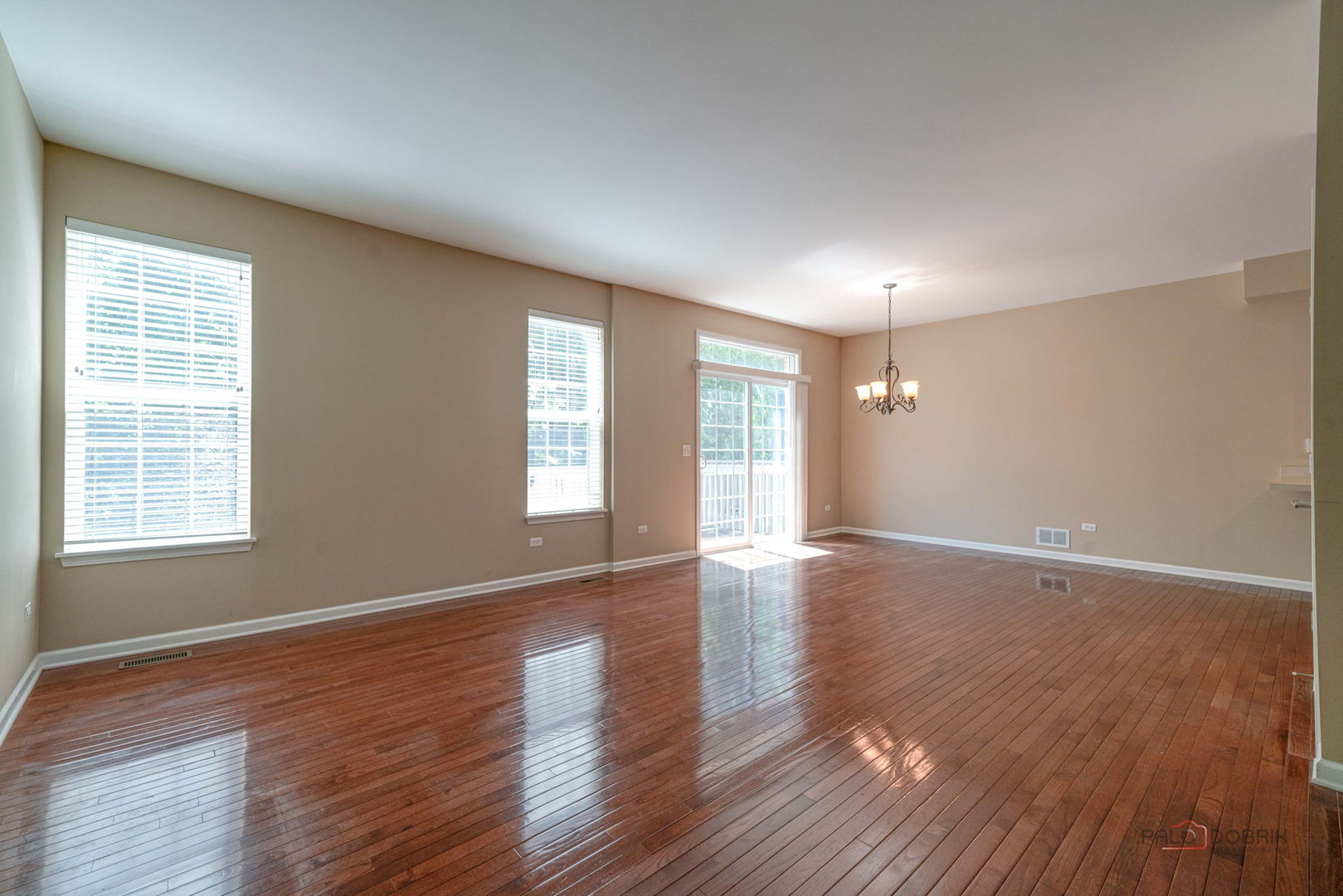 790 Oak Hollow Road Property Photo 4
