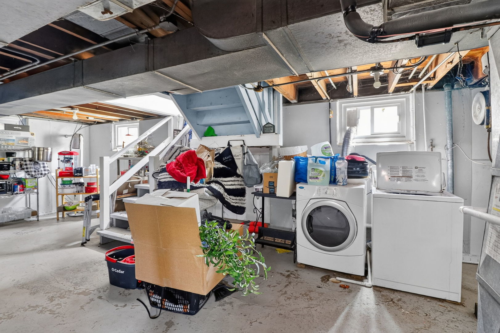 10305 Dickens Avenue Property Photo 16