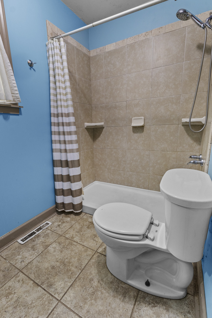 207 E Taylor Street Property Photo 18