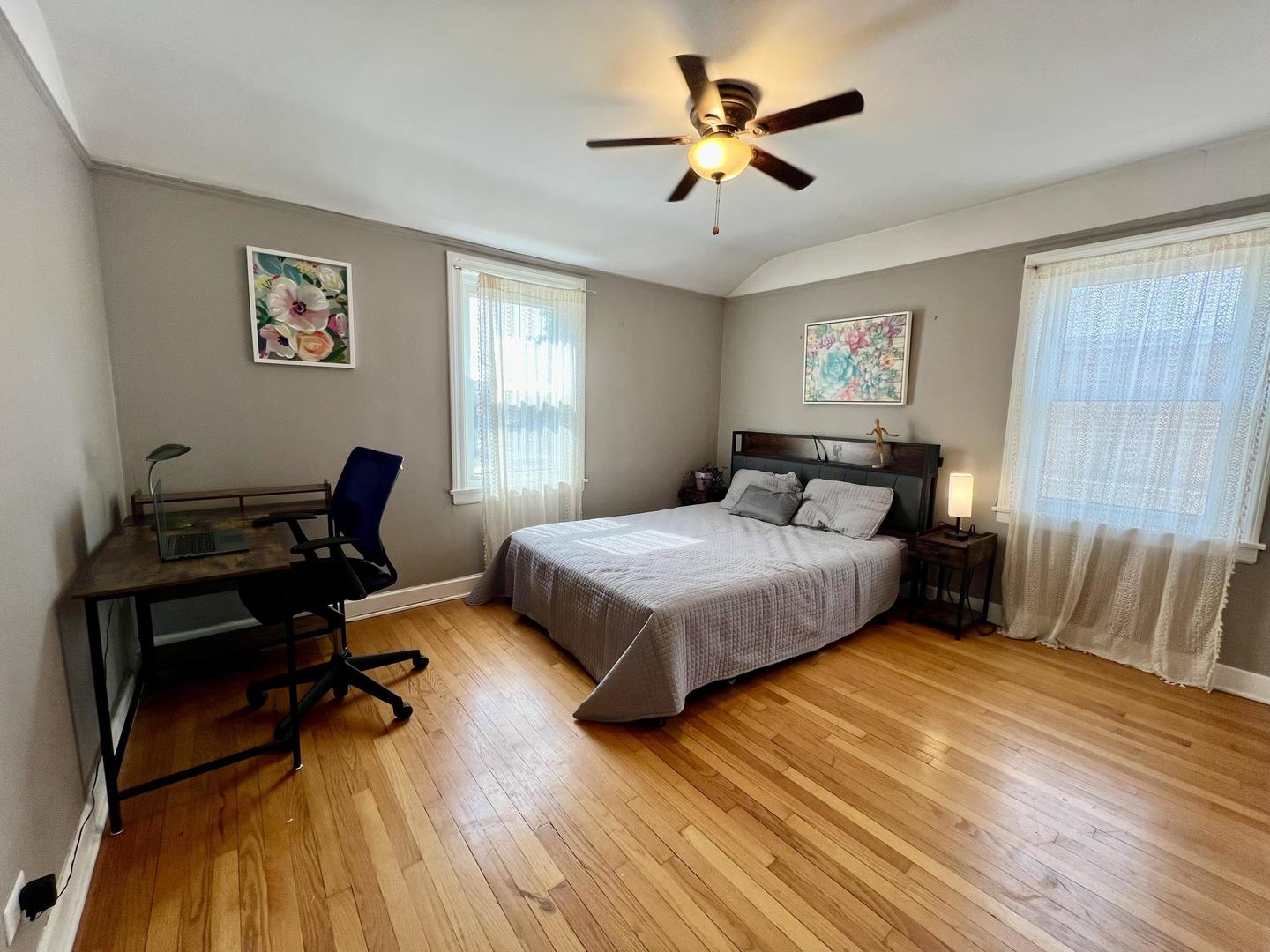 1711 N 73rd Ct Court Property Photo 5