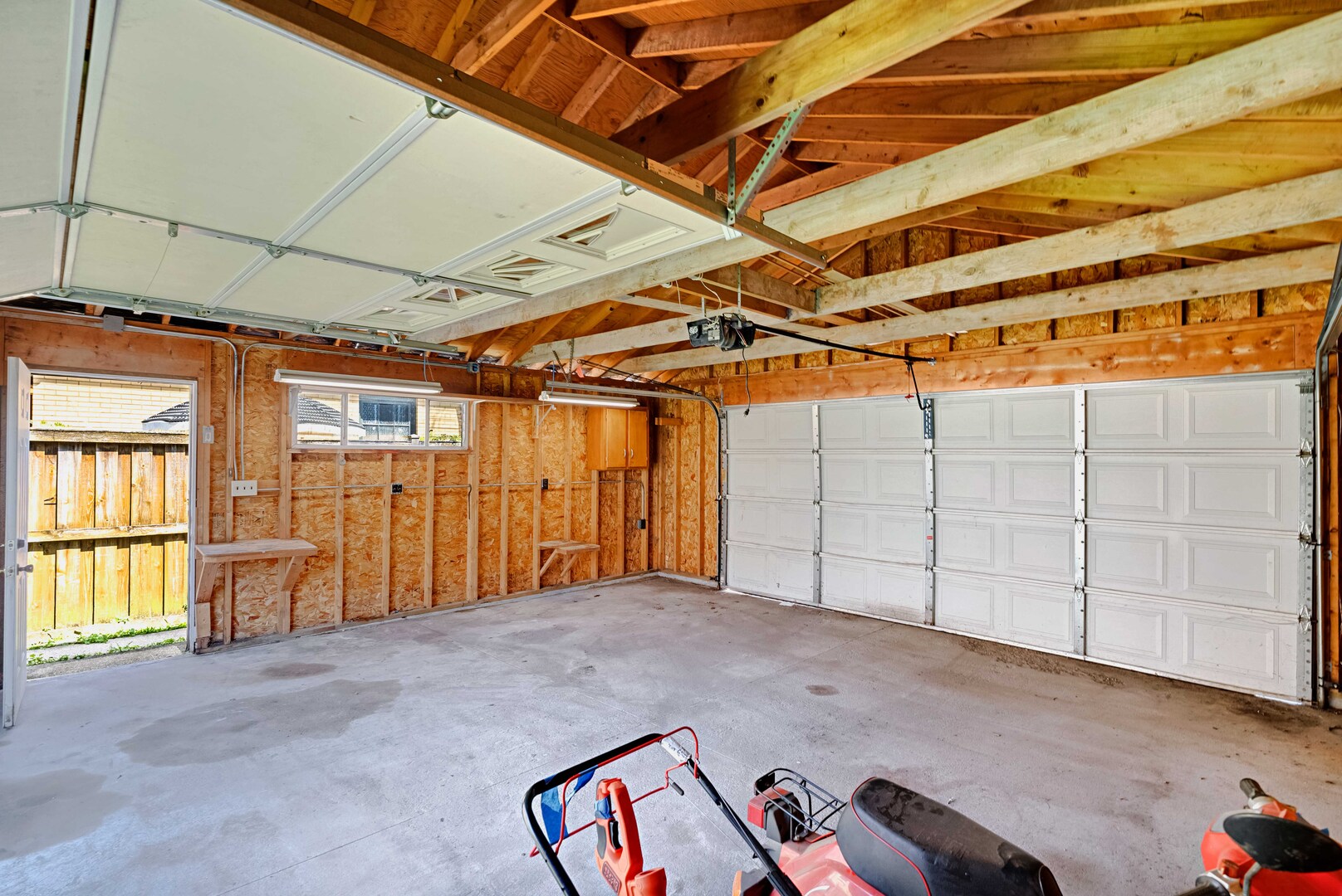 5505 W Cullom Avenue Property Photo 34