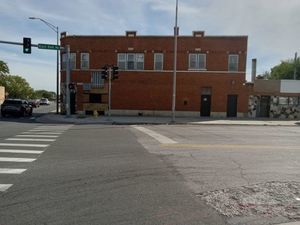 130 E Lincoln Highway 2 Property Photo 1