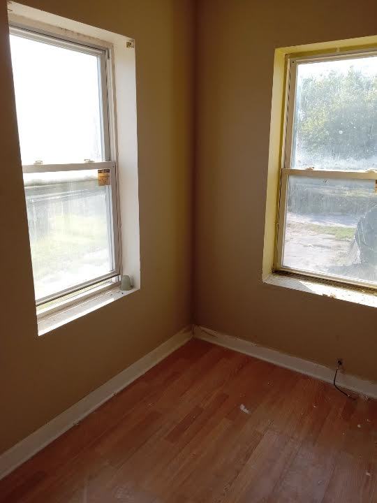 130 E Lincoln Highway 2 Property Photo 2