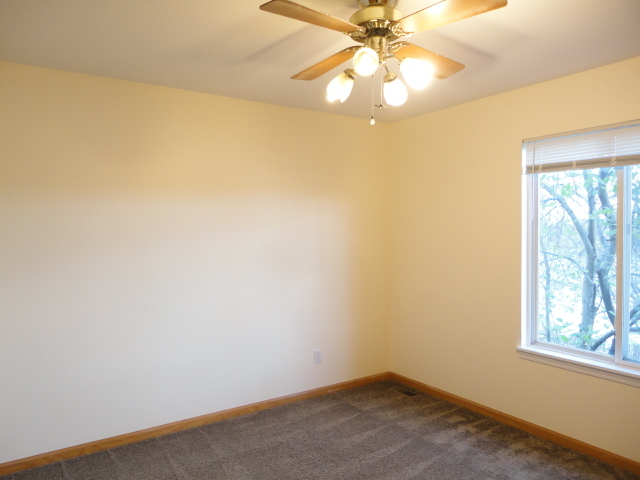 14029 S Lakeridge Drive Property Photo 9