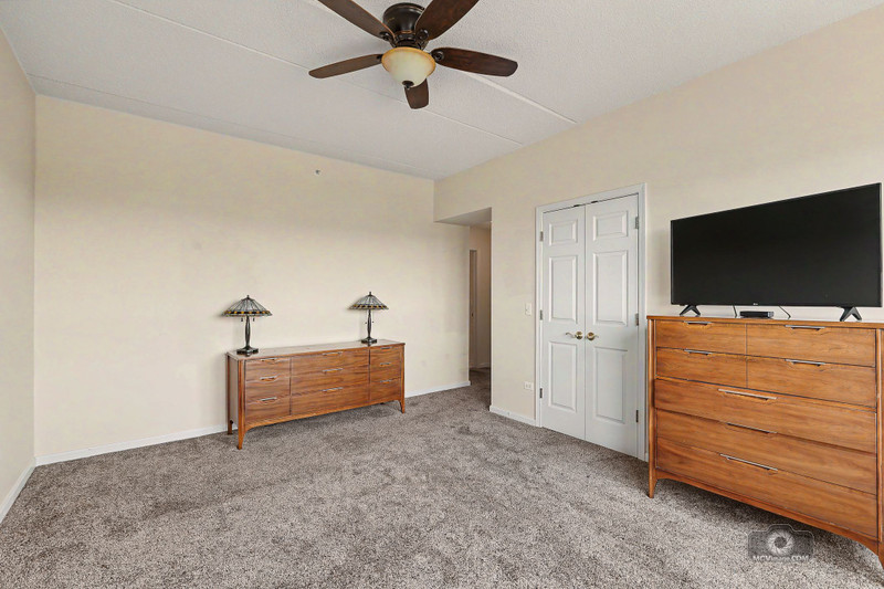 6420 Double Eagle Drive 905 Property Photo 10