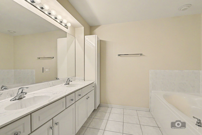 6420 Double Eagle Drive 905 Property Photo 11