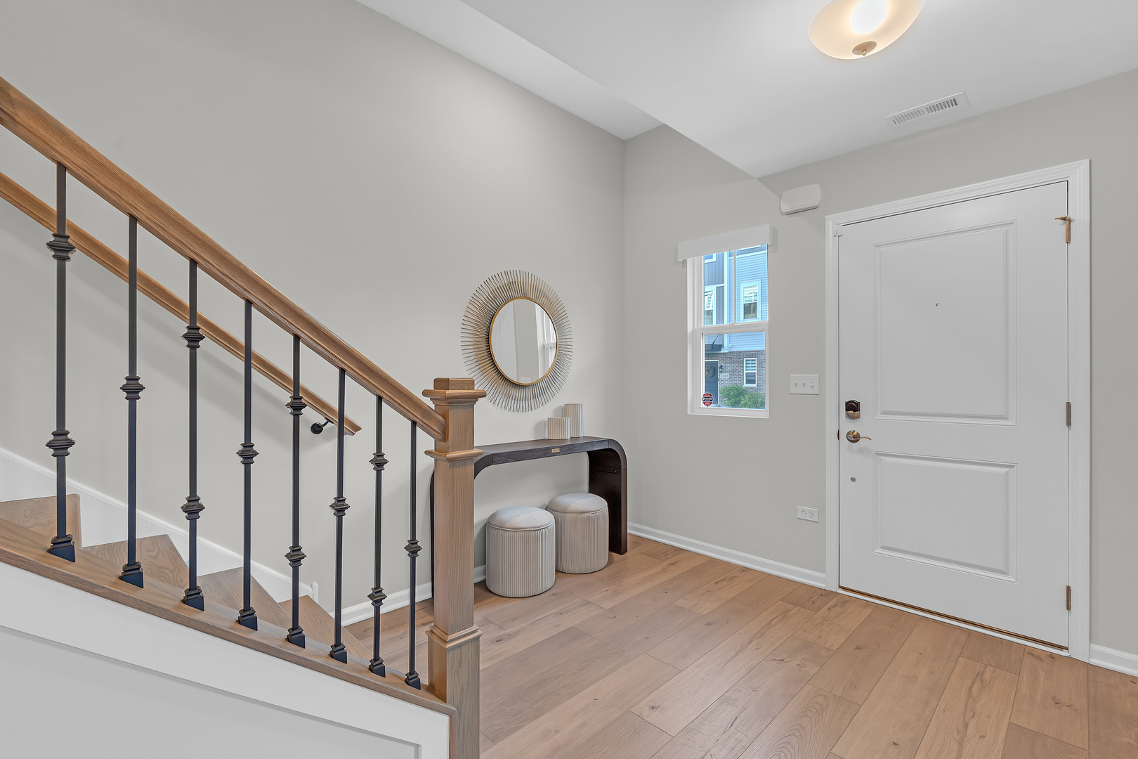 1546 Slade Way Property Photo 17