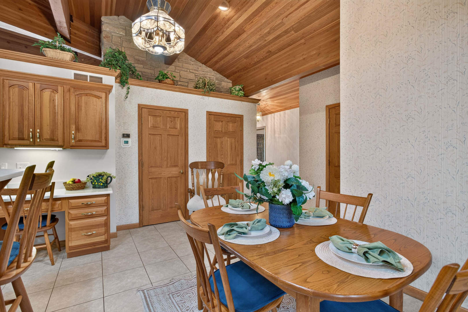 3113 W Canal Shore Drive Property Photo 44