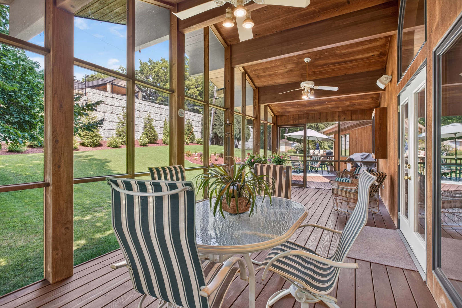 3113 W Canal Shore Drive Property Photo 45