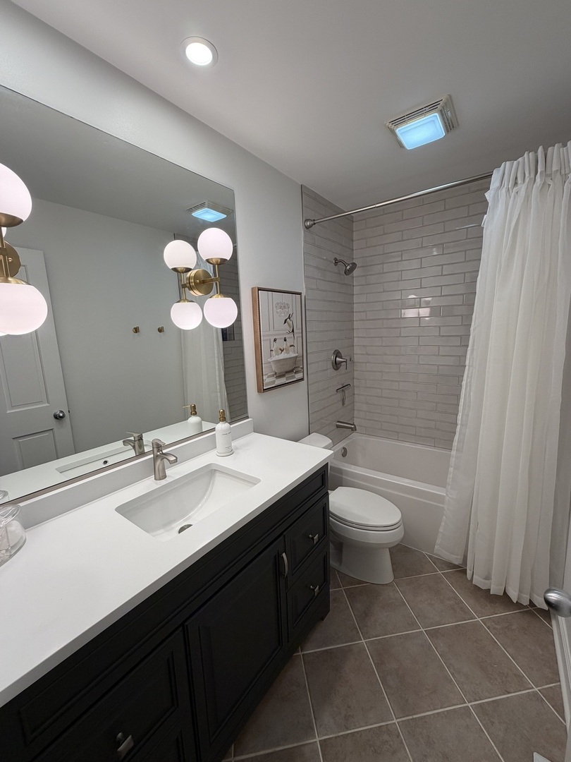 12706671 Property Photo 10