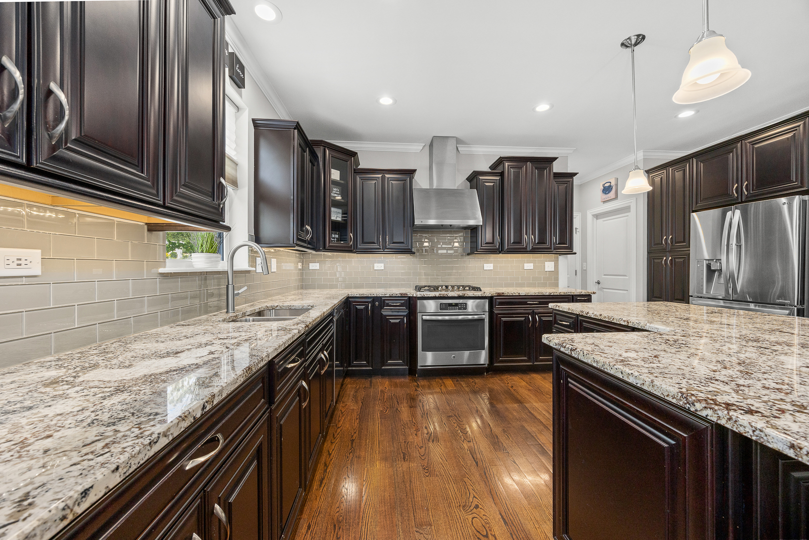 1354 35th Street Property Photo 17