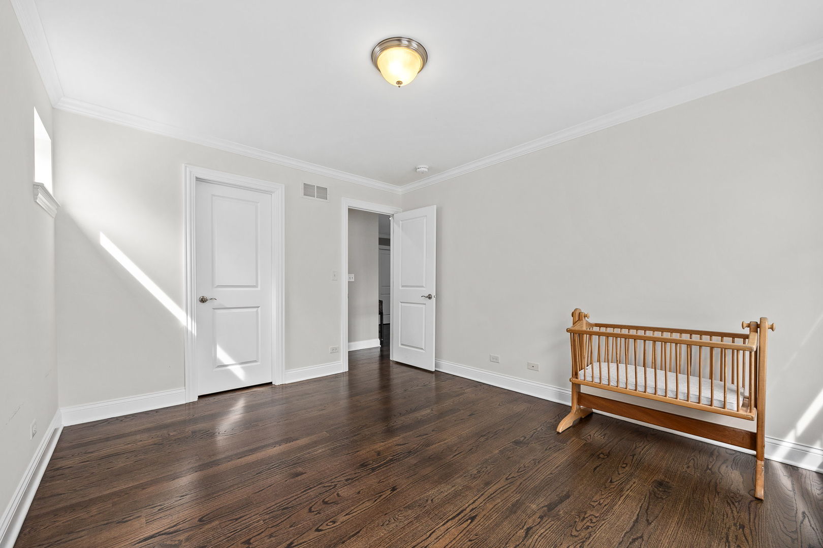 1354 35th Street Property Photo 37