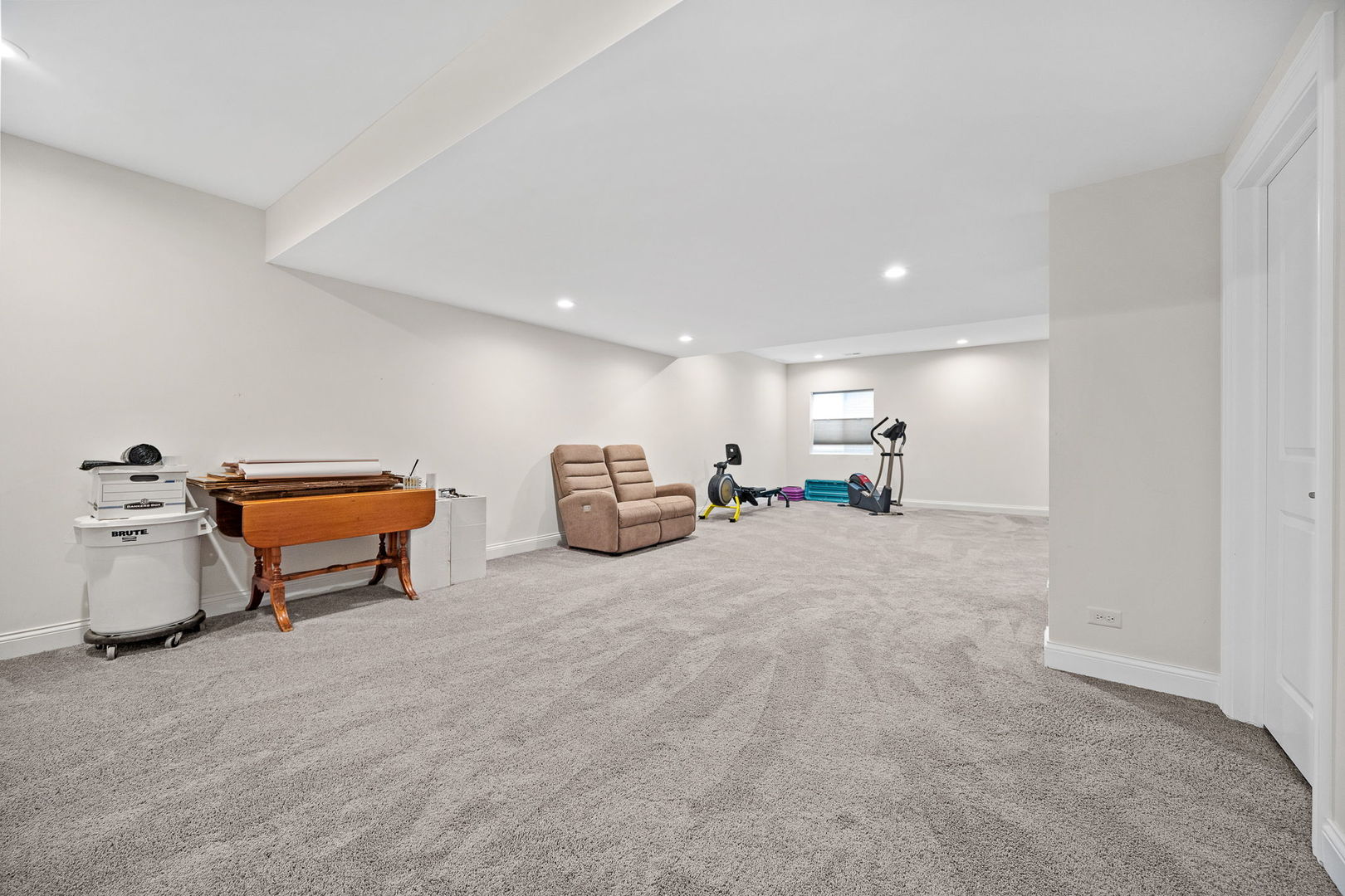 1354 35th Street Property Photo 42