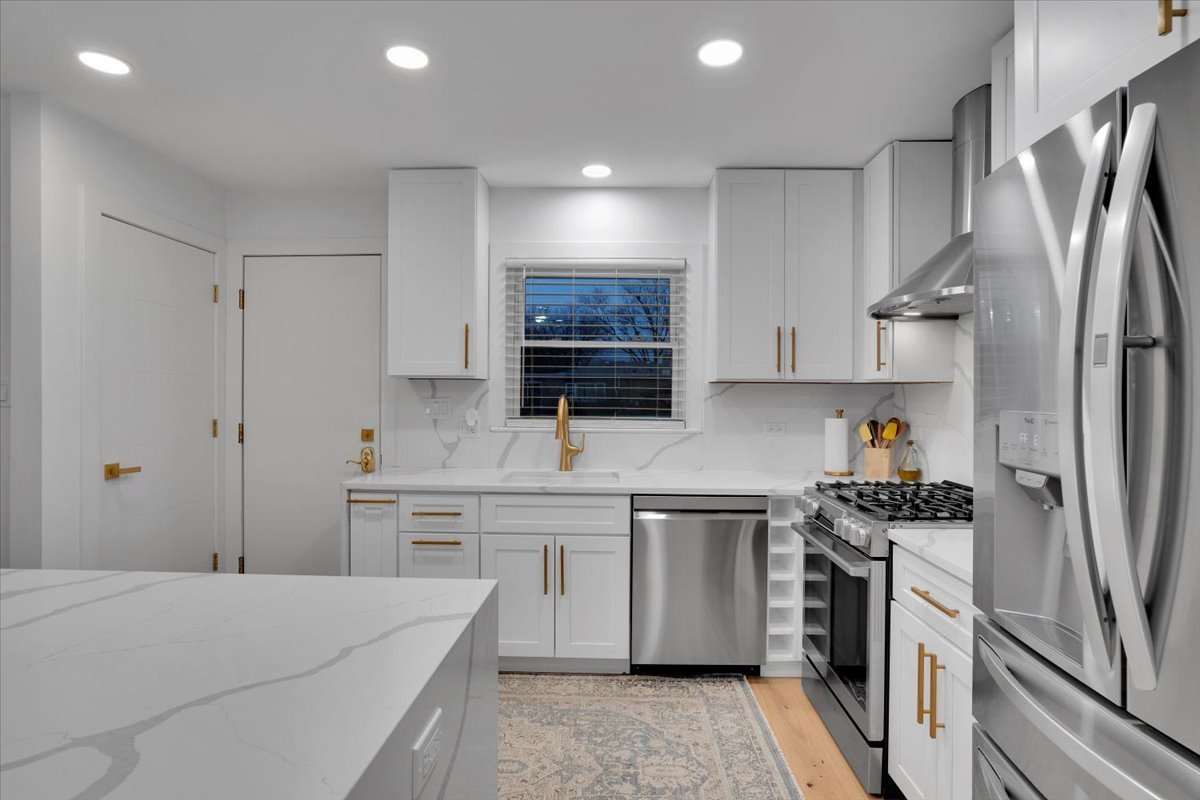 9317 Olcott Avenue Property Photo 15