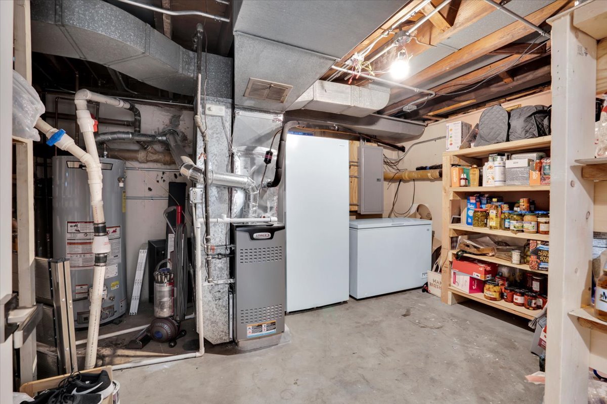 9317 Olcott Avenue Property Photo 38