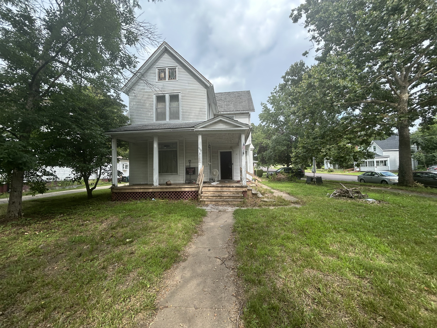 227 S Plum Street Property Photo 1