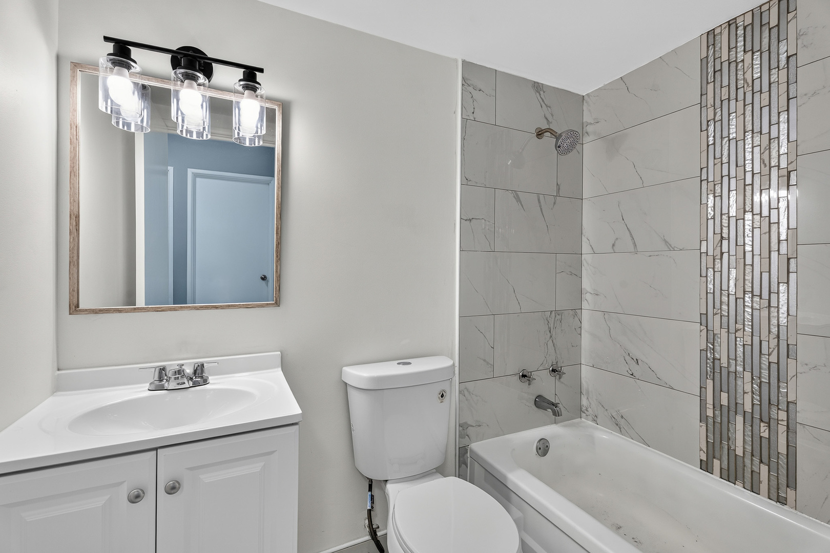 9745 S Karlov Avenue 205 Property Photo 11