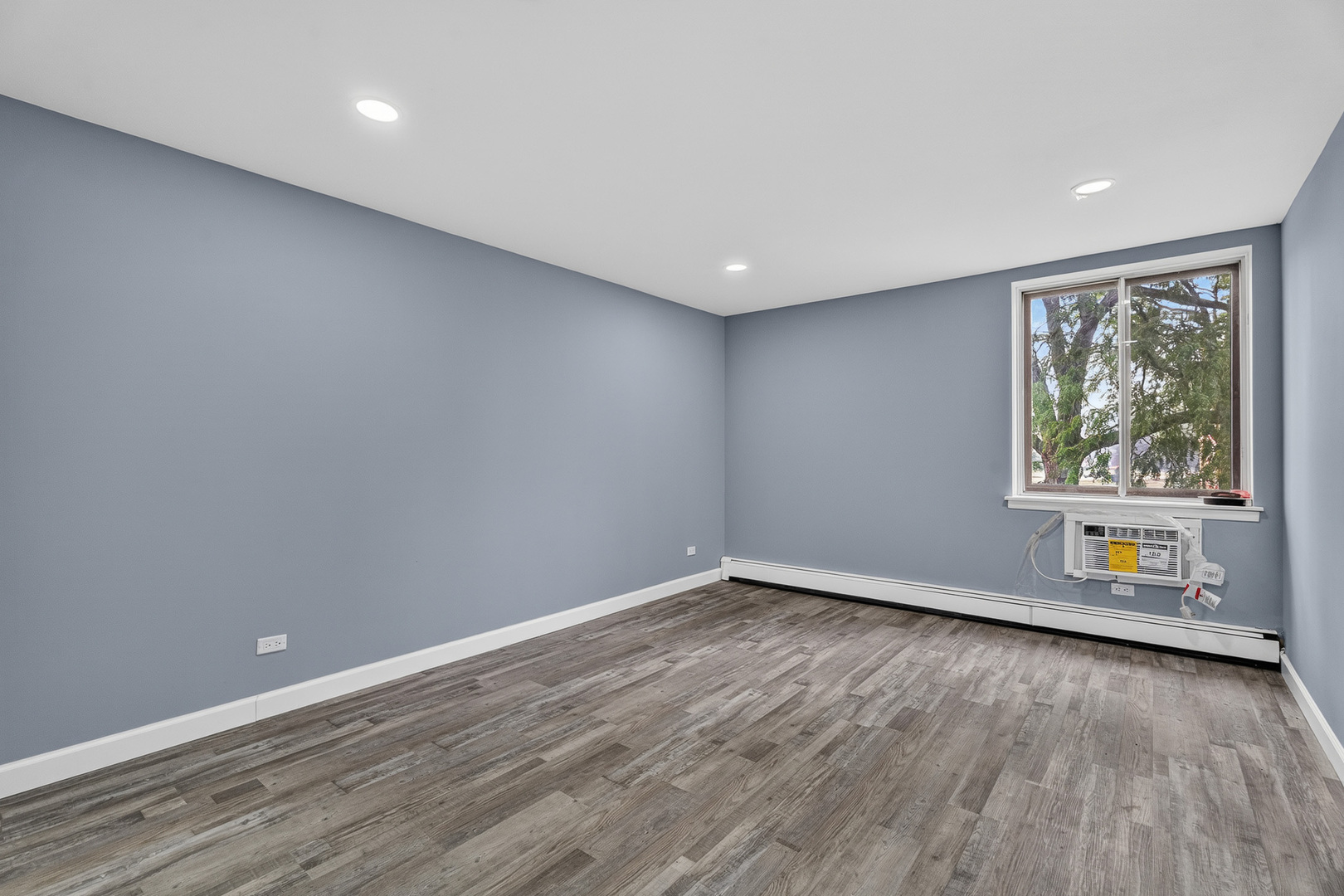 9745 S Karlov Avenue 205 Property Photo 12