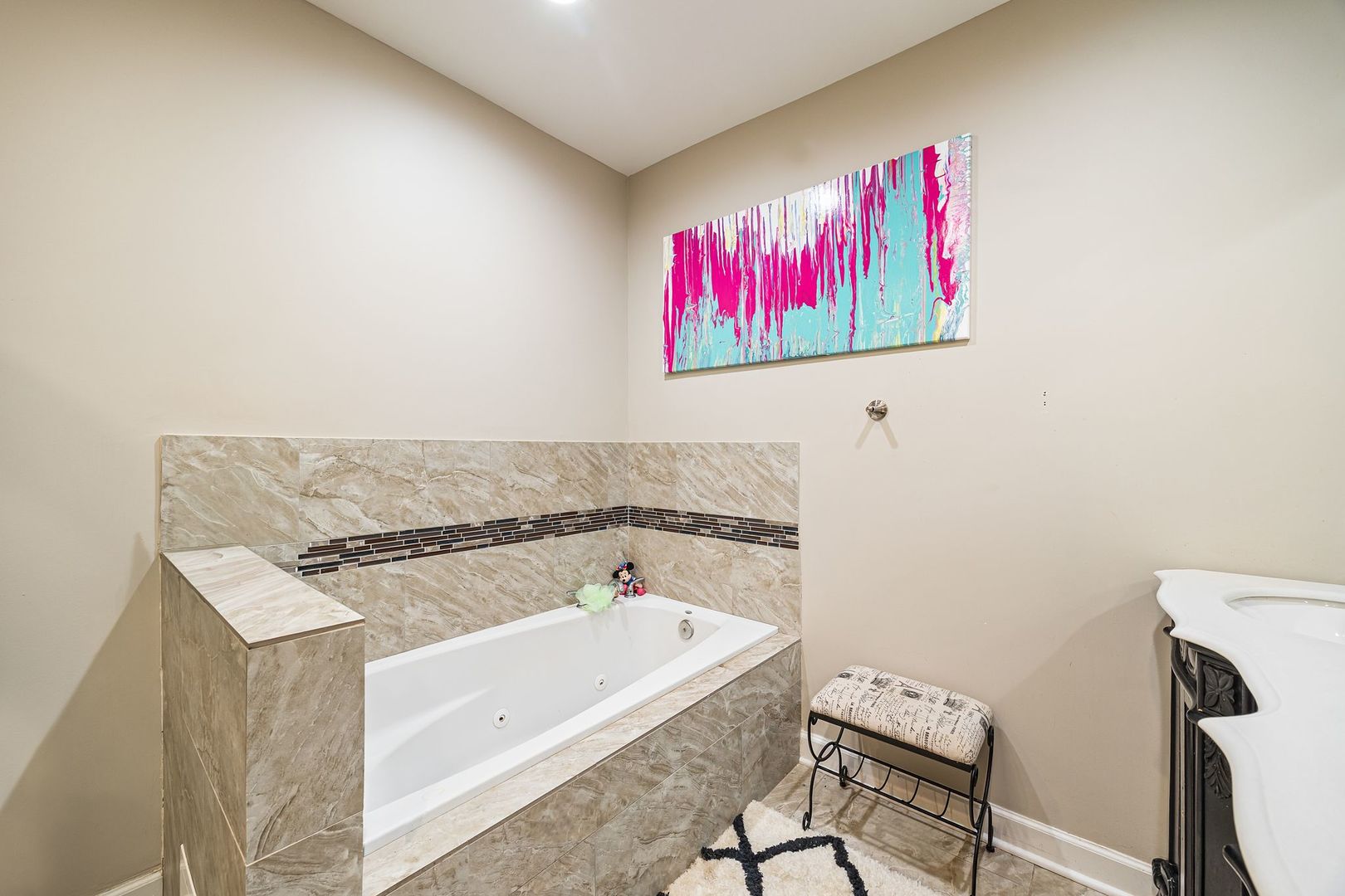 16231 Clifton Park Avenue Property Photo 15
