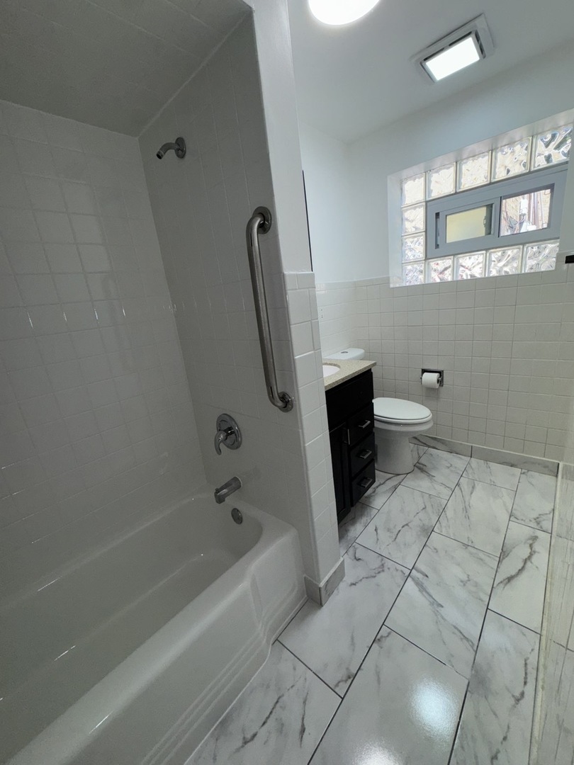 7233 38th Place 1 Property Photo 8