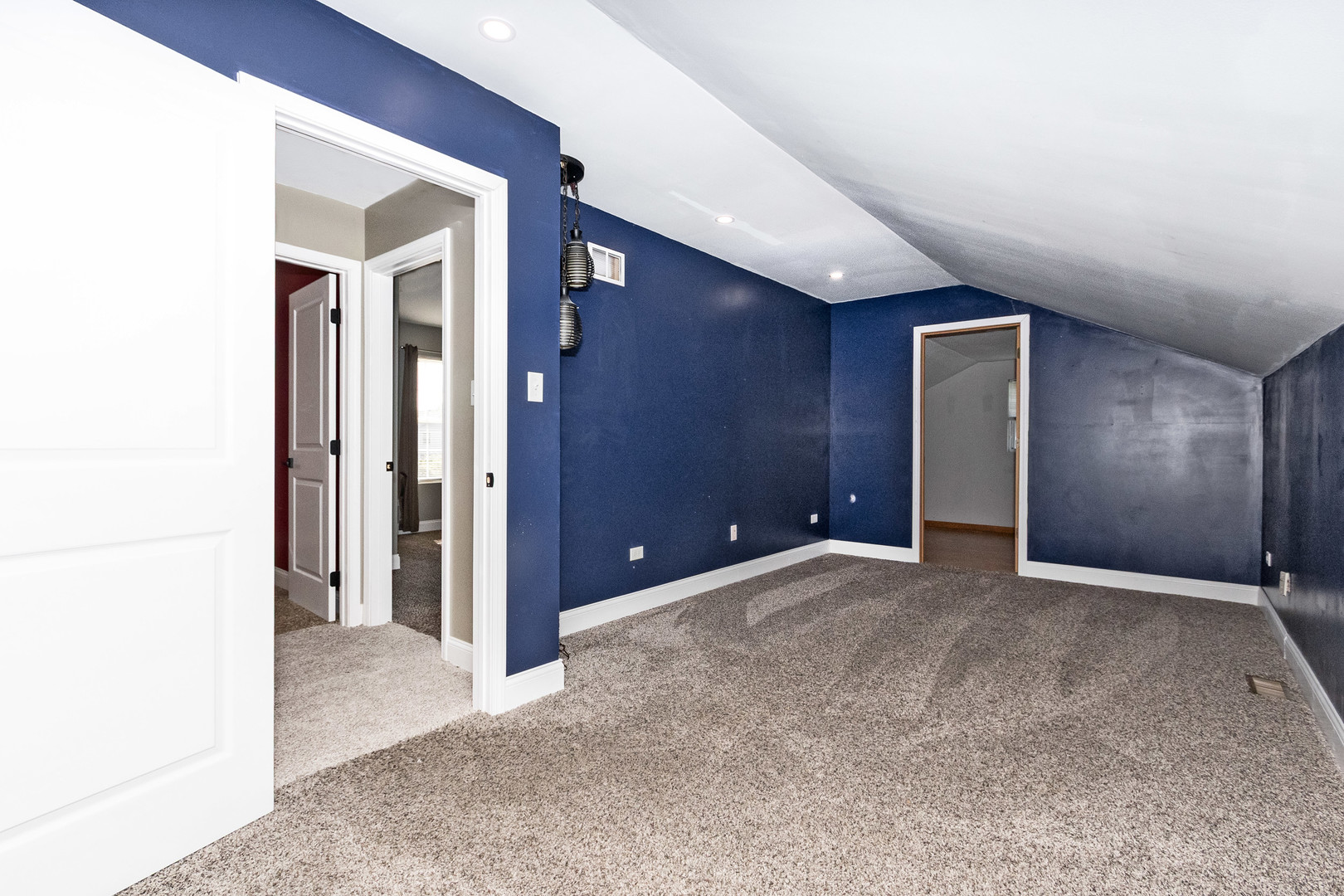 732 Oakwood Street Property Photo 22