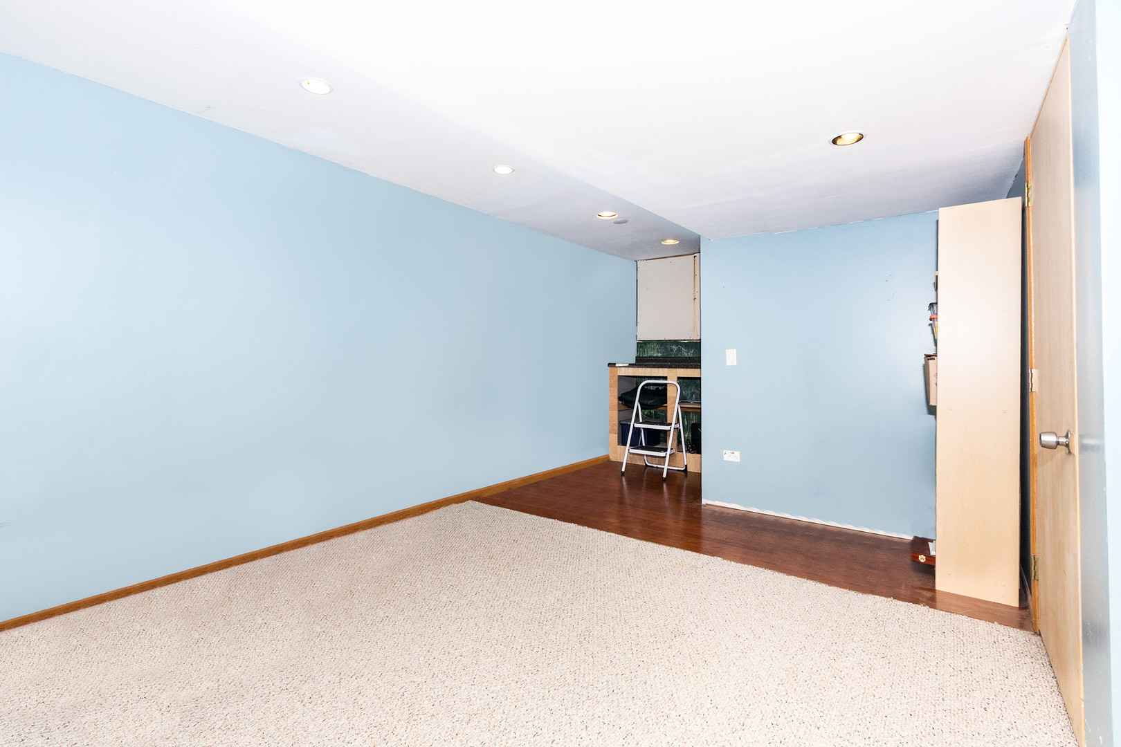 732 Oakwood Street Property Photo 26