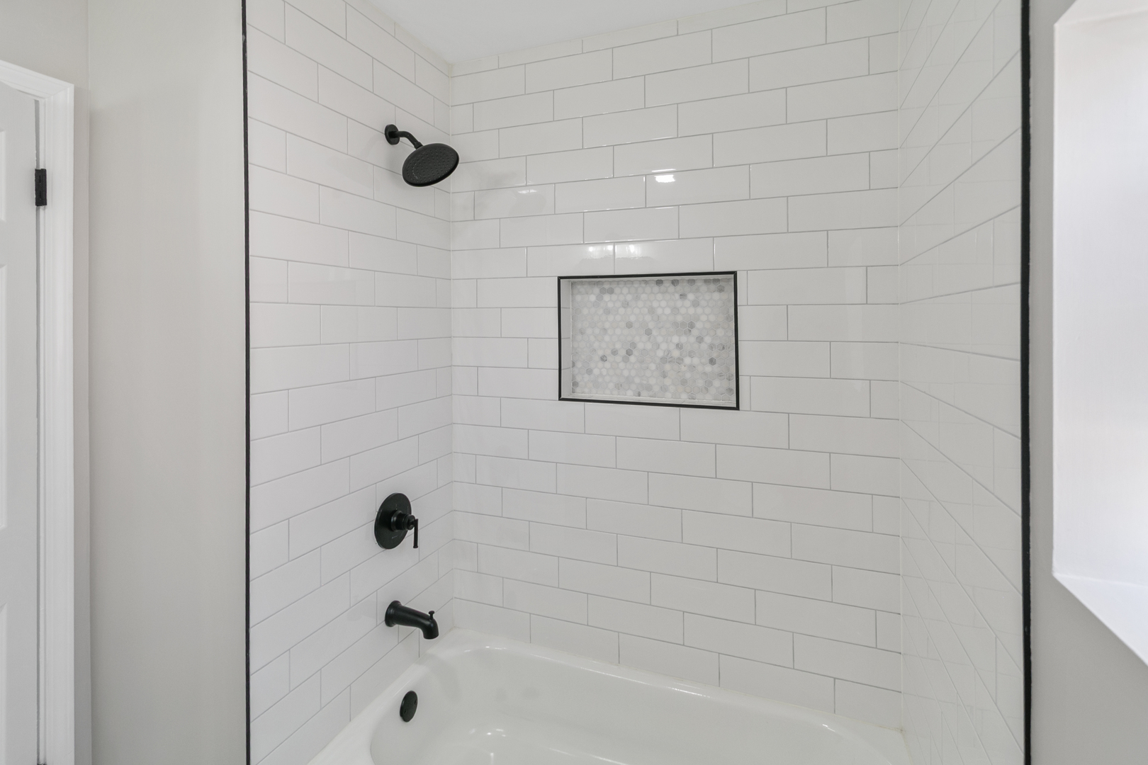2263 S 14th Avenue Property Photo 21