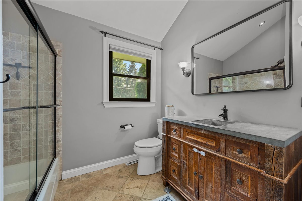 27w116 48th Street Property Photo 17