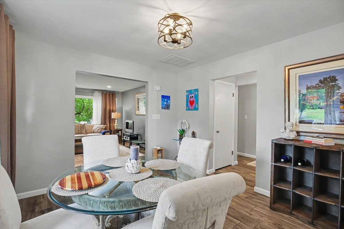 305 Colton Avenue Property Photo 14