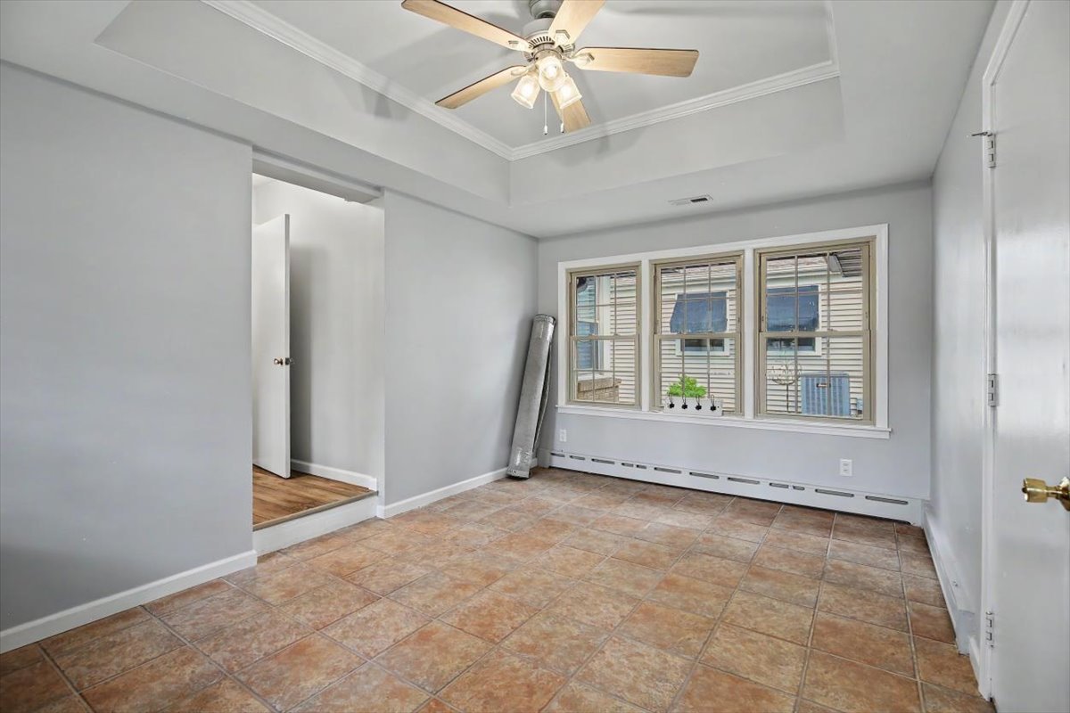 305 Colton Avenue Property Photo 19