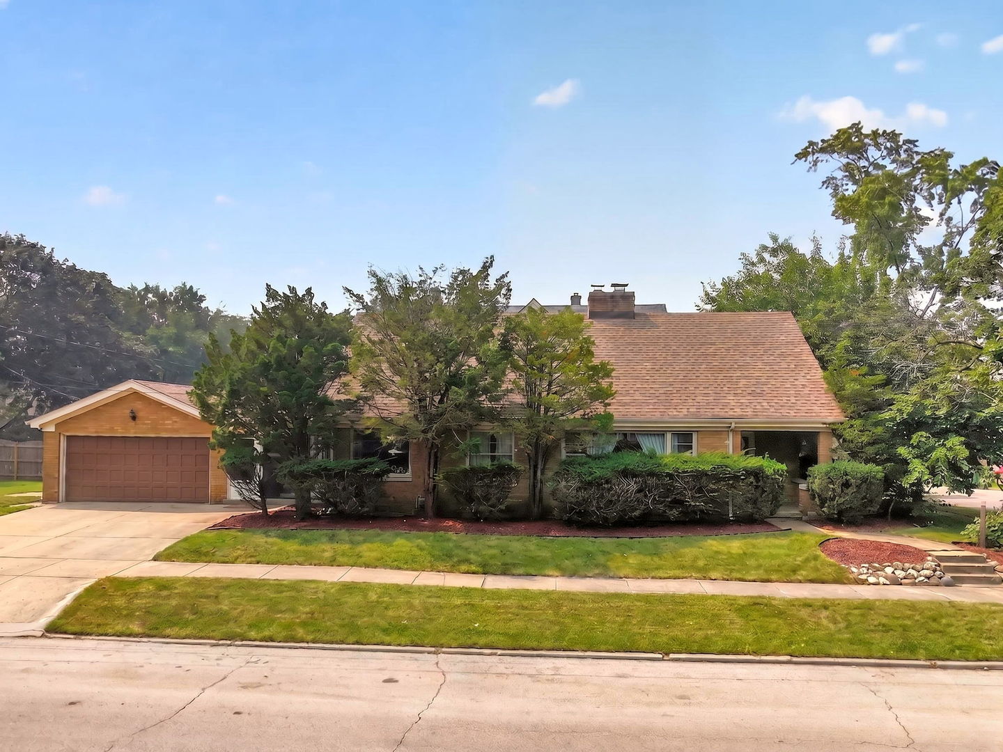 649 N Spring Street Property Photo 1