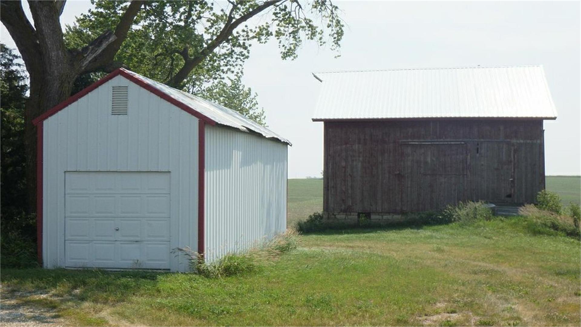 1930 Rose Avenue Property Photo 1