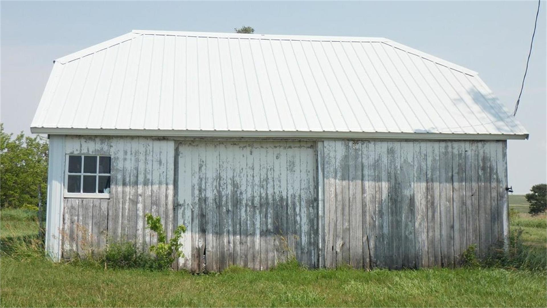 1930 Rose Avenue Property Photo 2