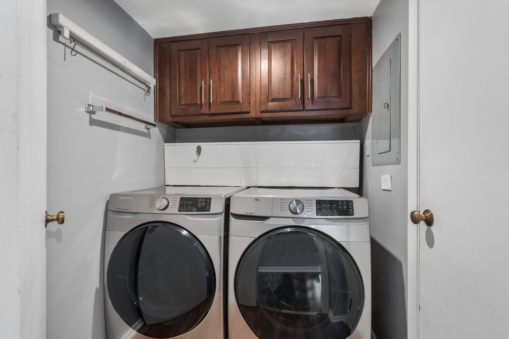 7201 N Lincoln Avenue 403 Property Photo 21