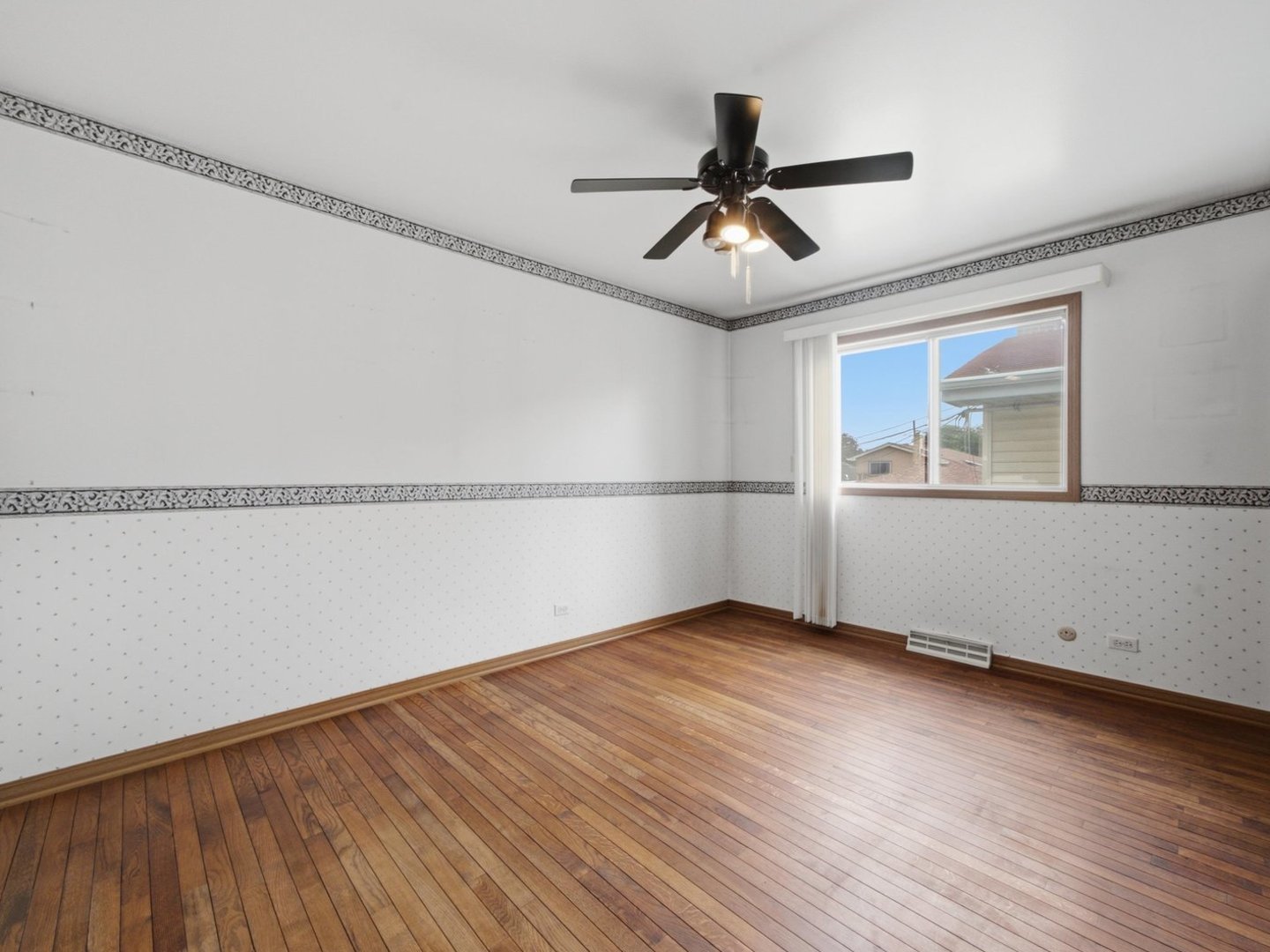 519 Maple Lane Property Photo 19