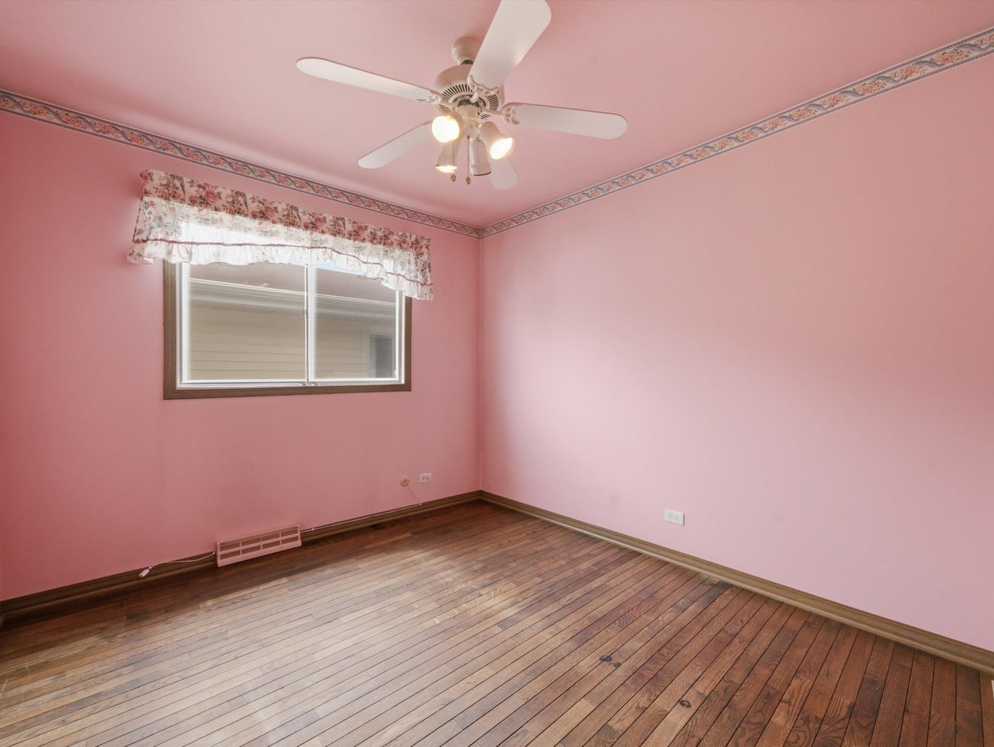 519 Maple Lane Property Photo 23