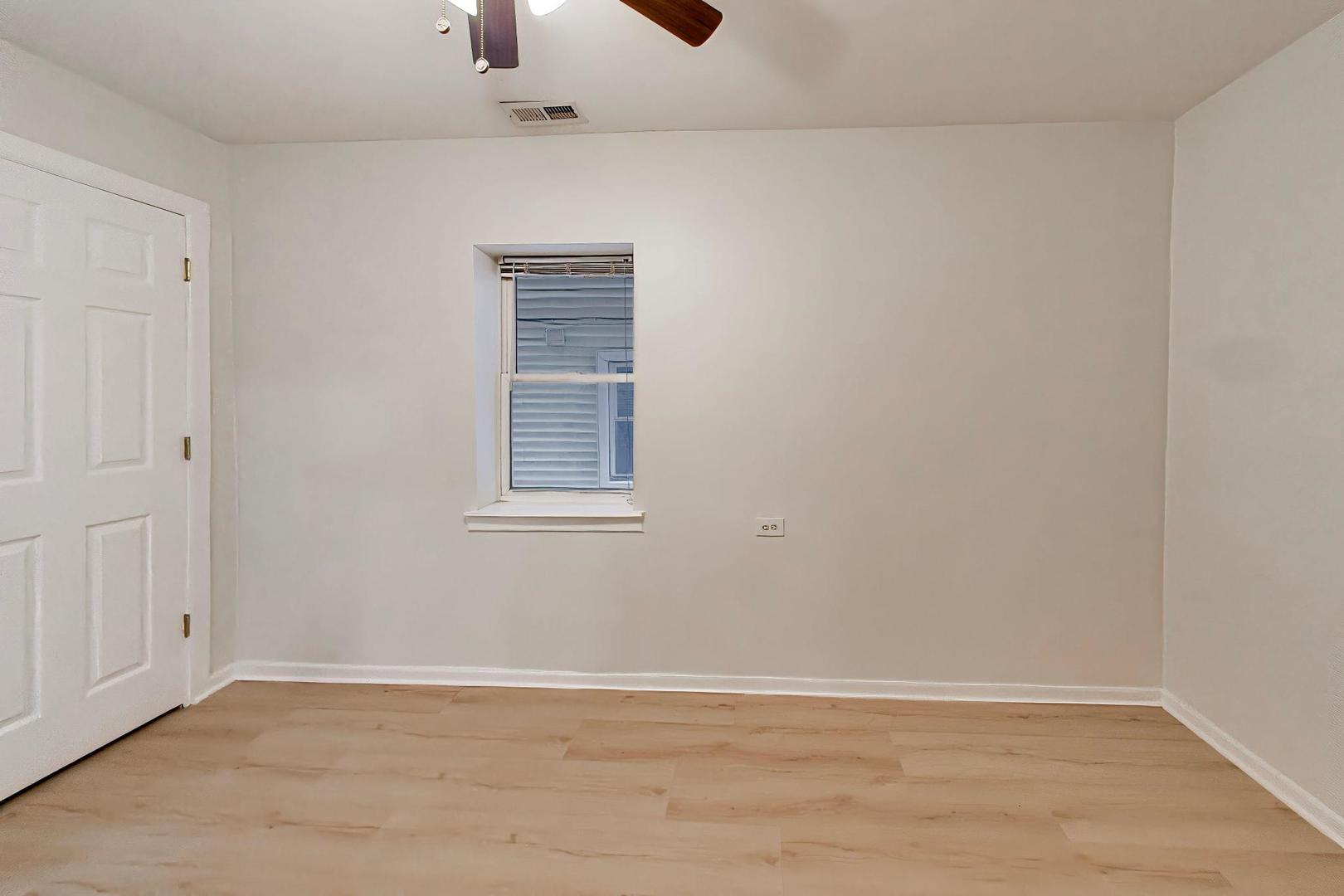 3115 N Oakley Avenue G Property Photo 14