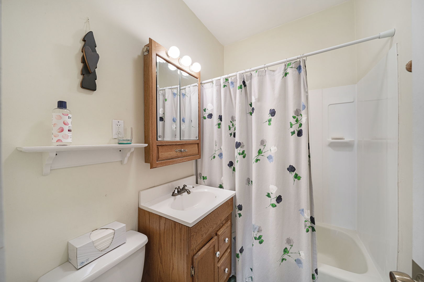 1329 Henry Avenue Property Photo 10