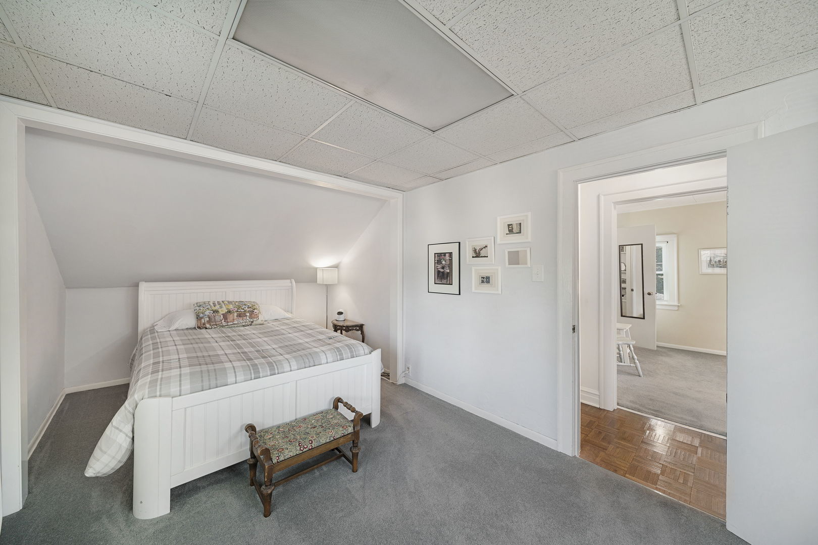 1329 Henry Avenue Property Photo 11