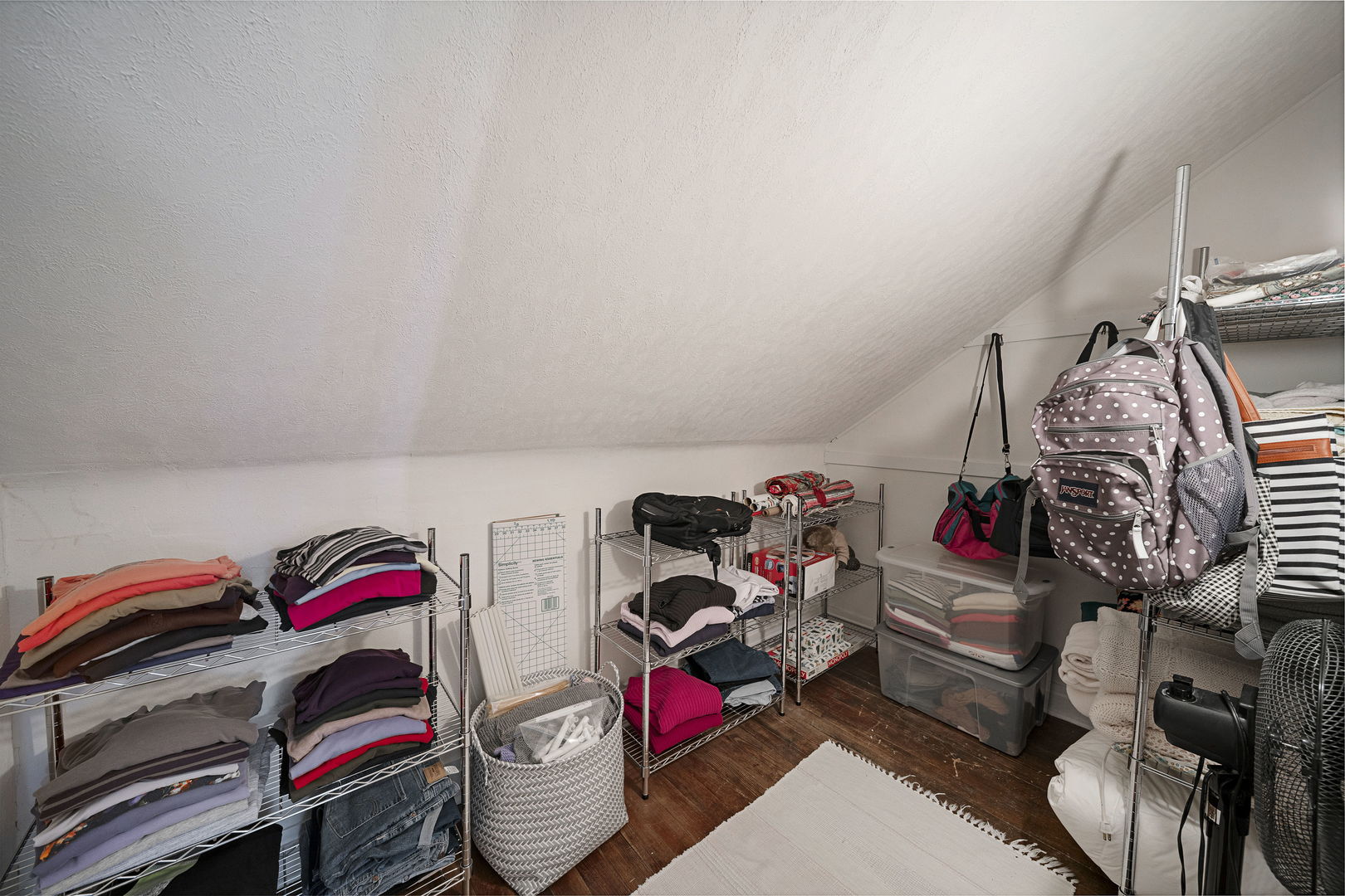 1329 Henry Avenue Property Photo 14